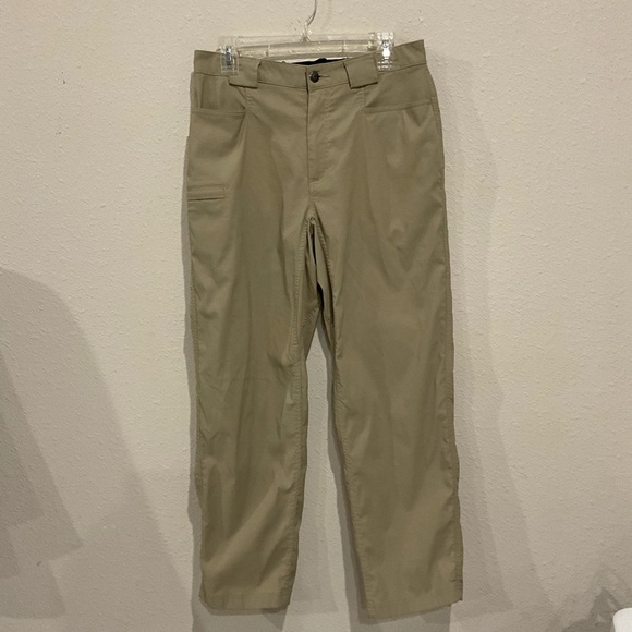 Duluth Trading Co. Cargo Pants Tan Elastic Back Waist Nylon Men’s Med Waist 30 L - Picture 1 of 16